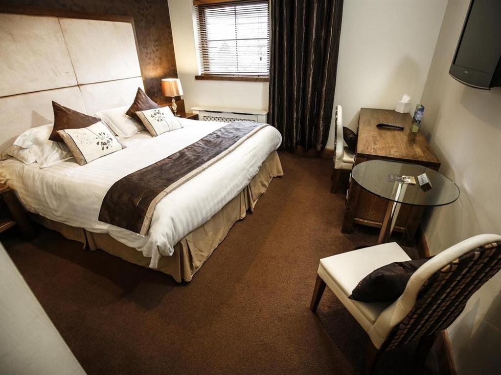 Customs House Country Inn Belcoo Exteriör bild