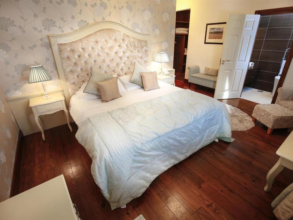 Customs House Country Inn Belcoo Exteriör bild