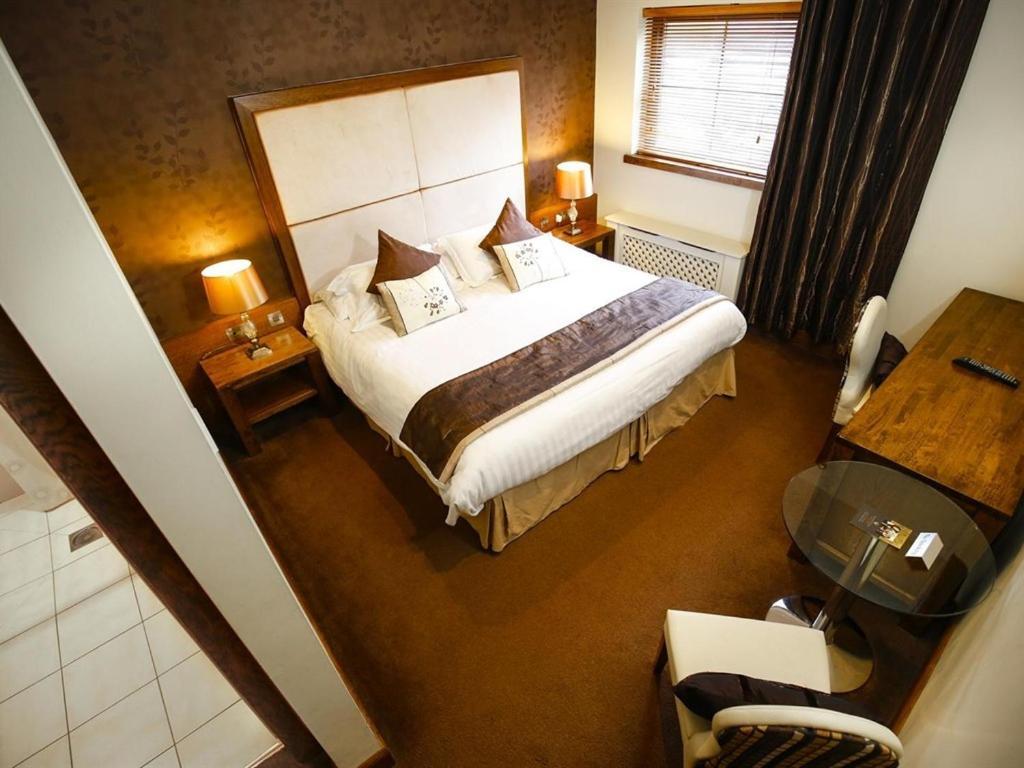 Customs House Country Inn Belcoo Rum bild